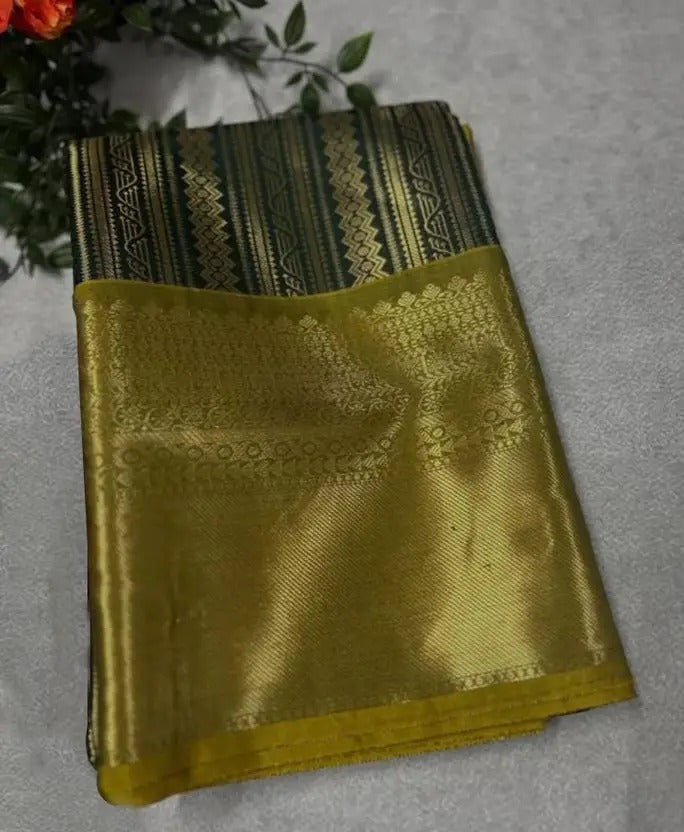 Self Design Banarasi Art Silk Saree (Black)